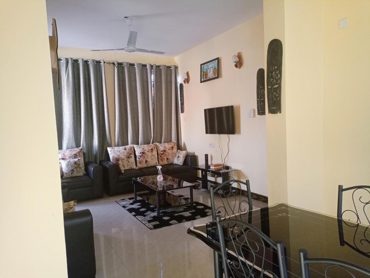 Chibuba Airport Accommodation Dar es Salaam Bagian luar foto