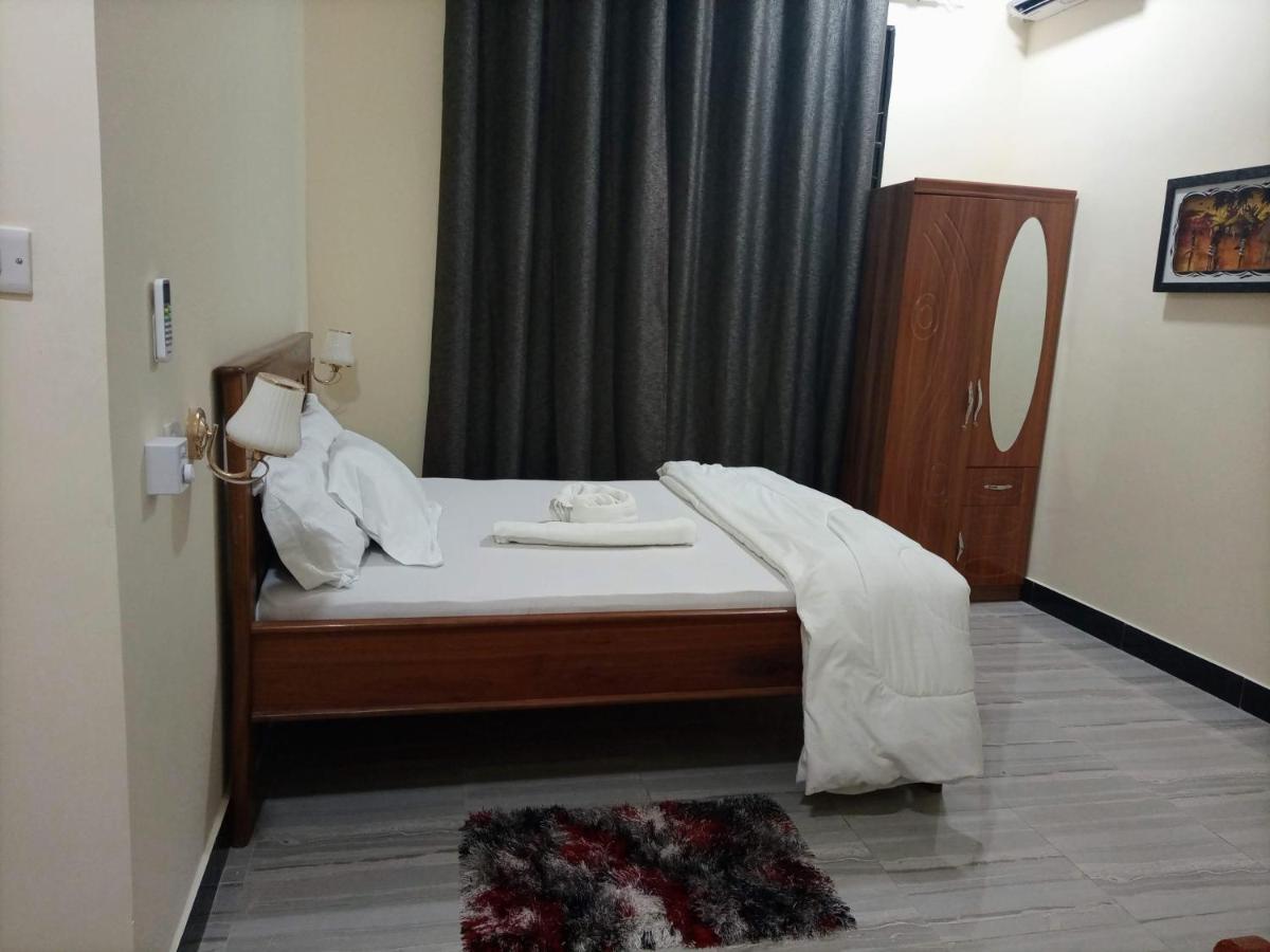 Chibuba Airport Accommodation Dar es Salaam Bagian luar foto