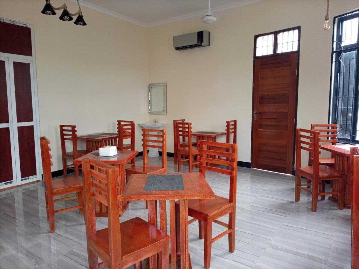 Chibuba Airport Accommodation Dar es Salaam Bagian luar foto