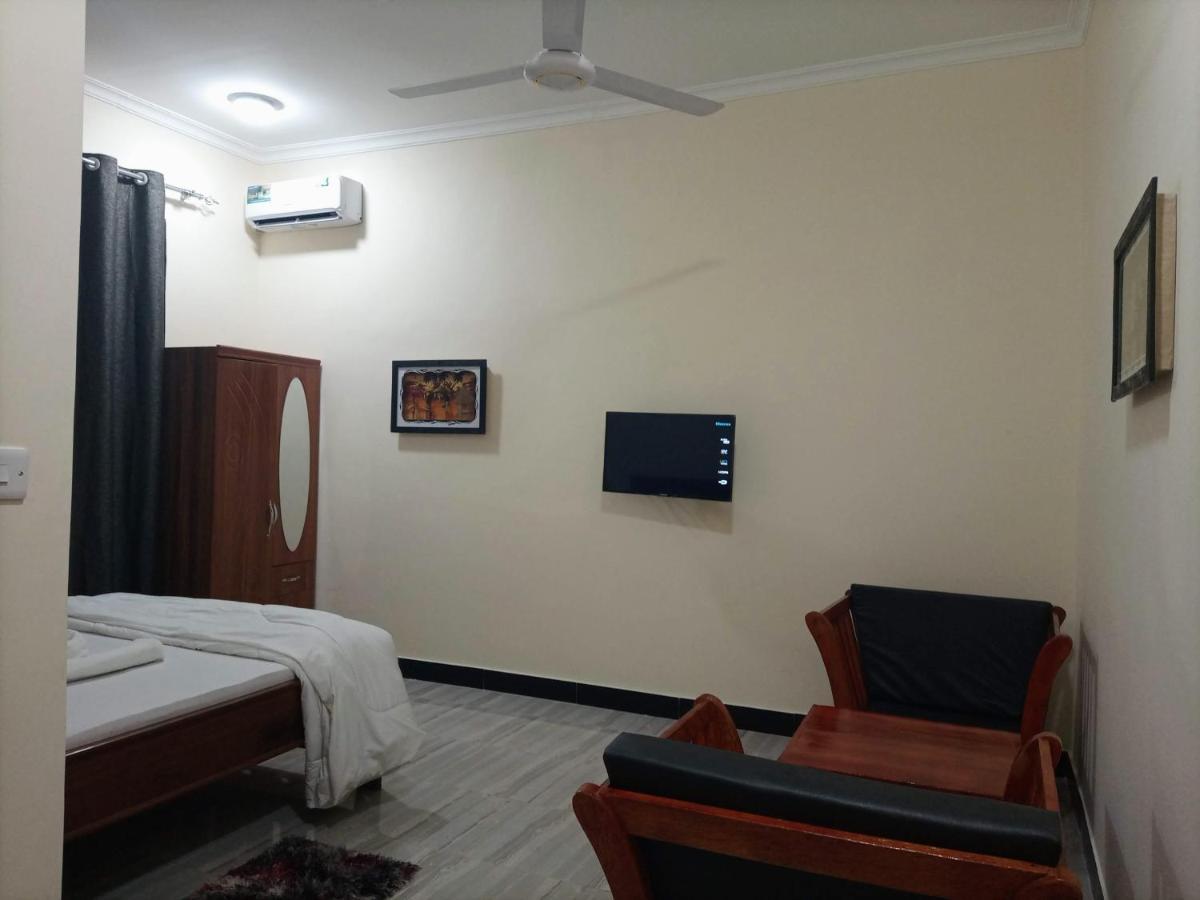 Chibuba Airport Accommodation Dar es Salaam Bagian luar foto