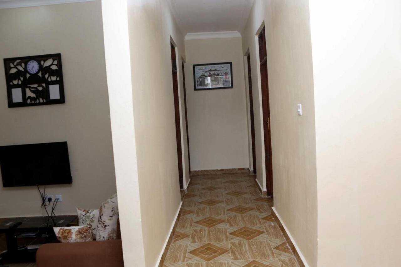 Chibuba Airport Accommodation Dar es Salaam Bagian luar foto