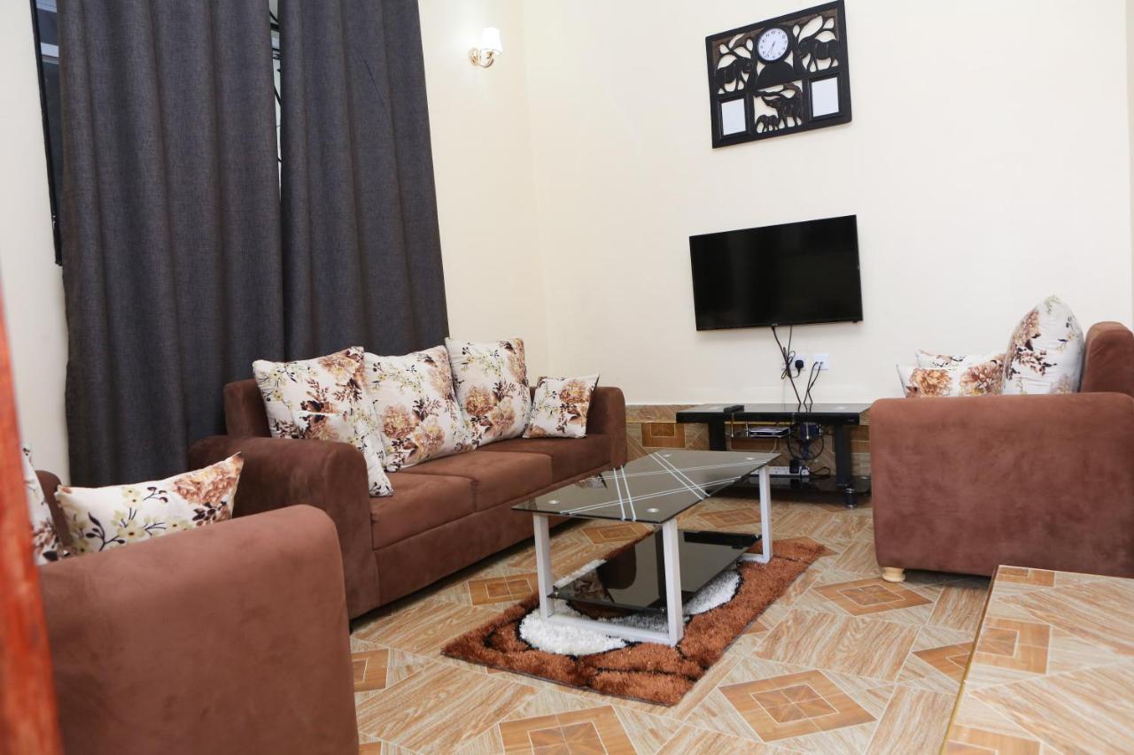 Chibuba Airport Accommodation Dar es Salaam Bagian luar foto