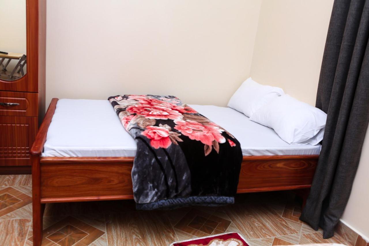 Chibuba Airport Accommodation Dar es Salaam Bagian luar foto