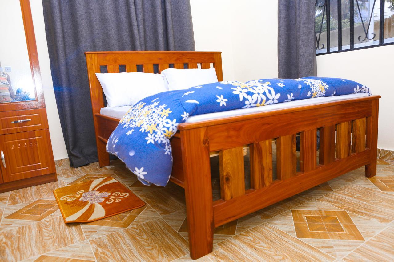 Chibuba Airport Accommodation Dar es Salaam Bagian luar foto
