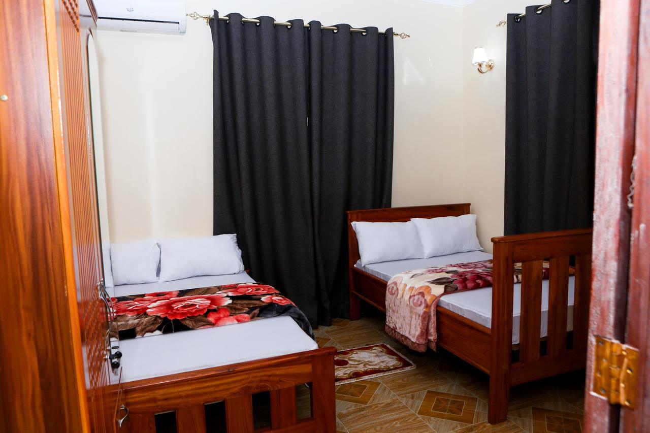 Chibuba Airport Accommodation Dar es Salaam Bagian luar foto