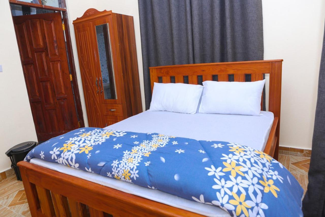Chibuba Airport Accommodation Dar es Salaam Bagian luar foto