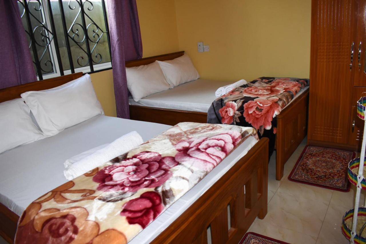 Chibuba Airport Accommodation Dar es Salaam Bagian luar foto